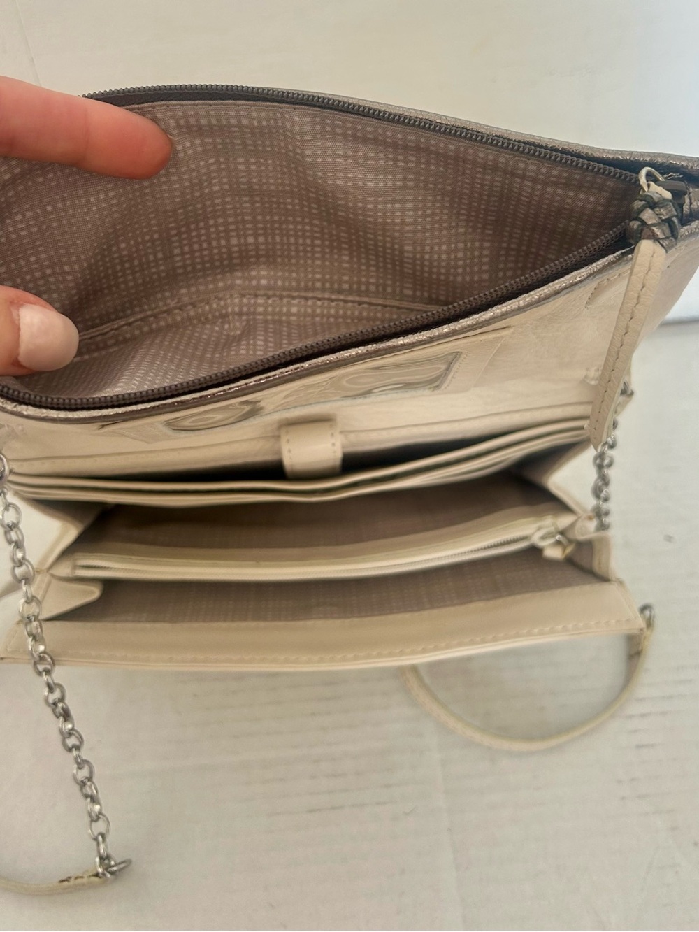 Vintage Brighton Cream Fold-Over Crossbody Bag with Colorful Jewel Embellishment - Picture 3 of 5